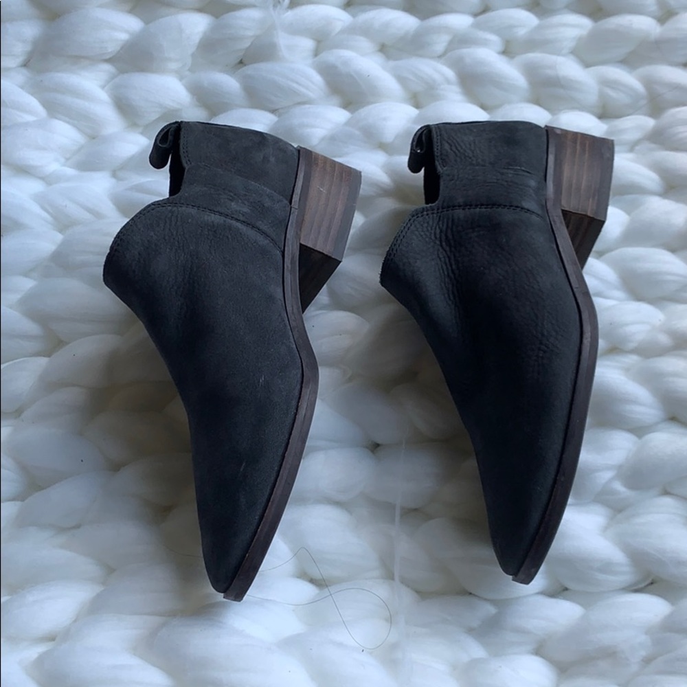 Lucky Brand 6M Shoes